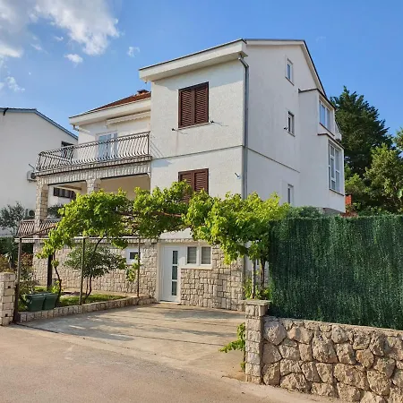 Apartment Beleca Krk - Rest & Sea *
