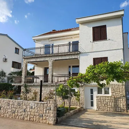 Beleca Krk - Rest & Sea *