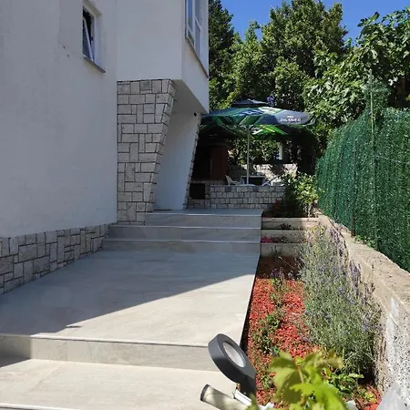 Apartment Beleca Krk - Rest & Sea *
