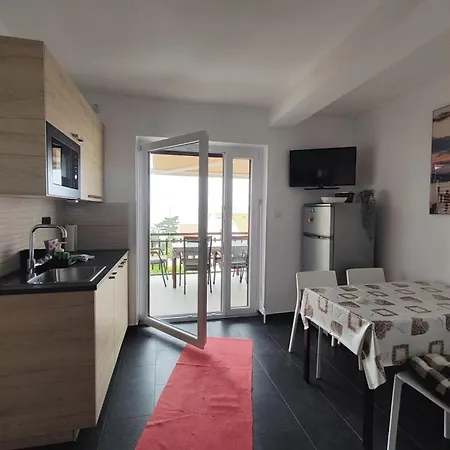 Appartamento Beleca Krk - Rest & Sea Krk Town