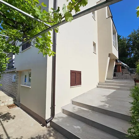 Beleca Krk - Rest & Sea *